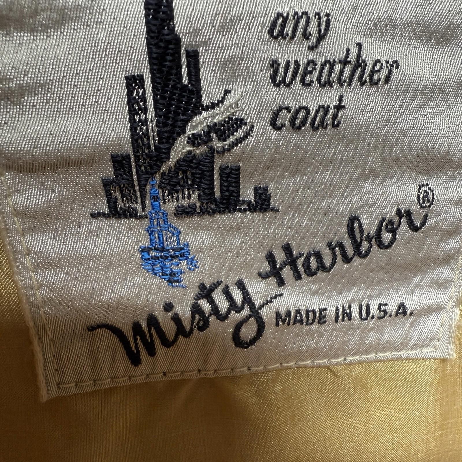 Misty Harbor VTG Misty Harbor Coat Womens 6 Beige Any Weather Union Made Size M / US 6-8 / IT 42-44 - 4 Thumbnail