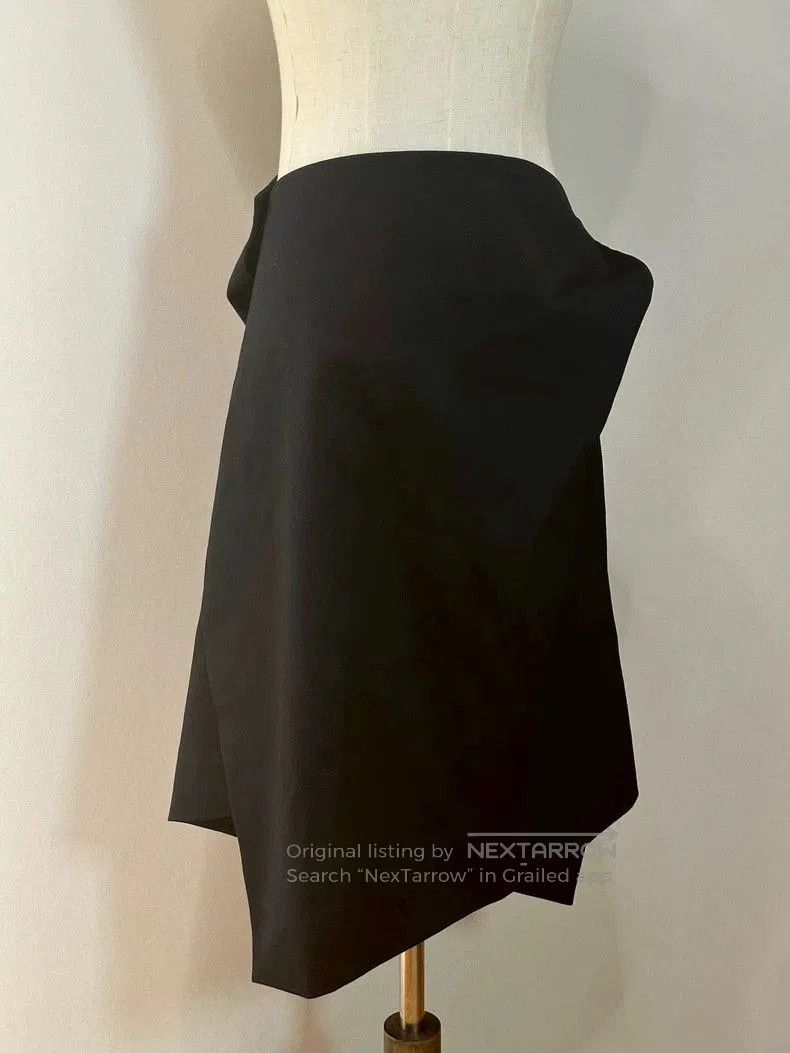 Vivienne Westwood Vivienne Westwood Deformed Black Skirt - dmc. Size US 30 / EU 46 - 3 Thumbnail