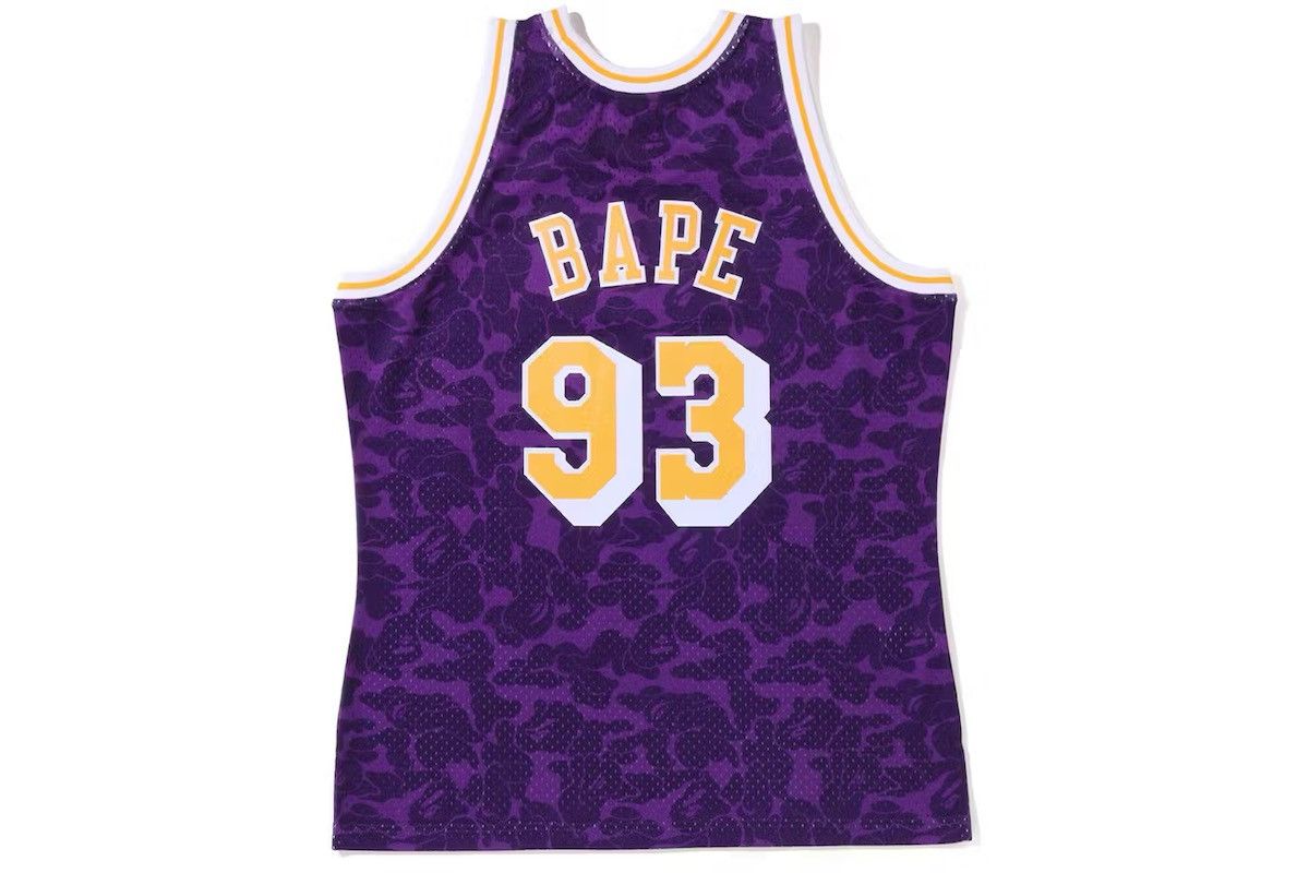 Bape × Mitchell & Ness BAPE x Mitchell & Ness Los Angeles Lakers Jersey Purple Size US XXL / EU 58 / 5 - 3 Thumbnail