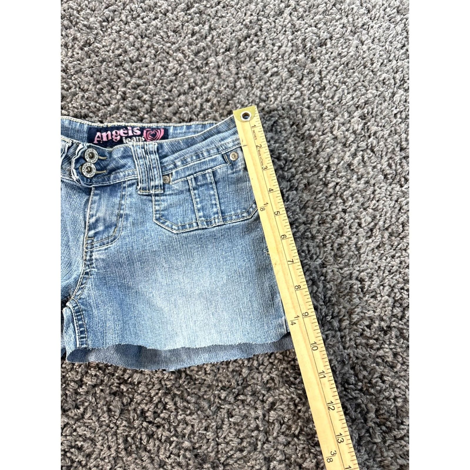 Vintage VINTAGE Angels Cut-Off Shorts Womens 24 Light Wash Denim Cotton 90s Angel Stretch Front Pocket Blues Womens 24s 90s Size 42" / US 20 - 2 Thumbnail