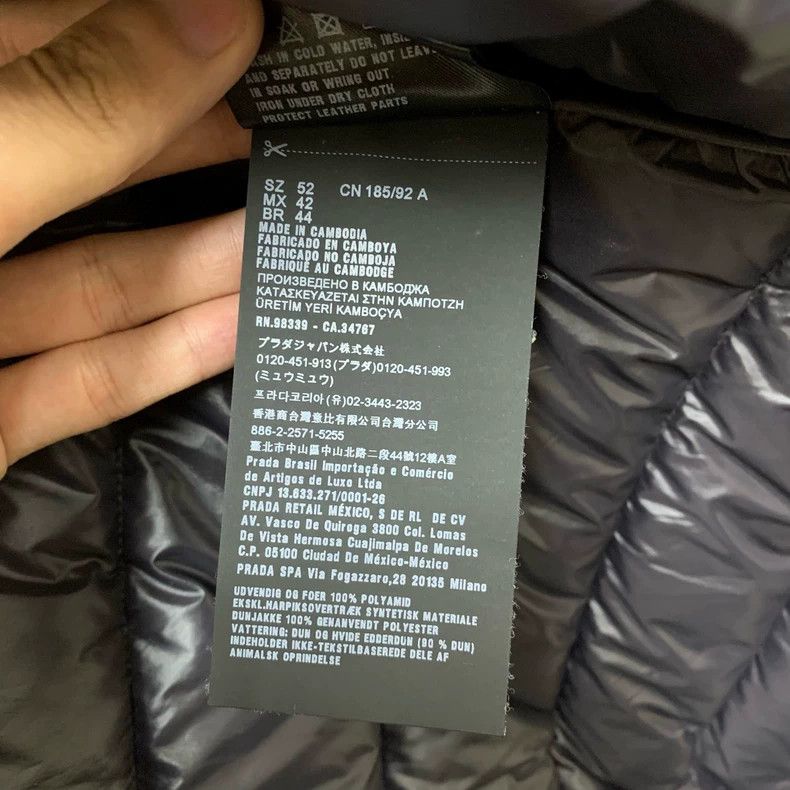 Prada Prada Triangle standard down jacket 2503-Nextarrow Size US L / EU 52-54 / 3 - 3 Thumbnail