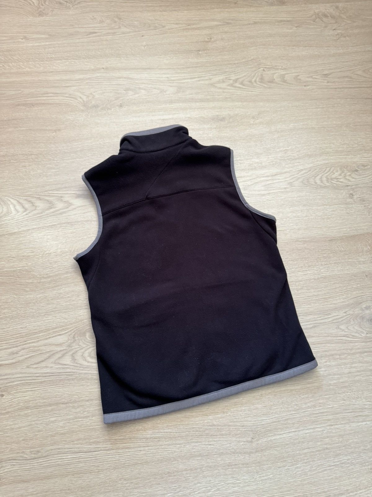 Vintage Vintage 00’s Women’s Nike y2k Black Fleece Vest Size L / US 10 / IT 46 - 4 Thumbnail