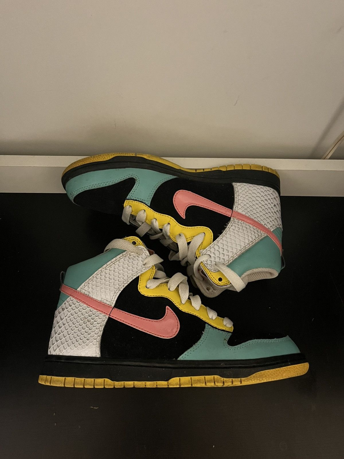 Nike Nike Dunk High 6.0 Mint Yellow Pink Women’s 7 342257-061 Size US 7 / IT 37 - 3 Thumbnail