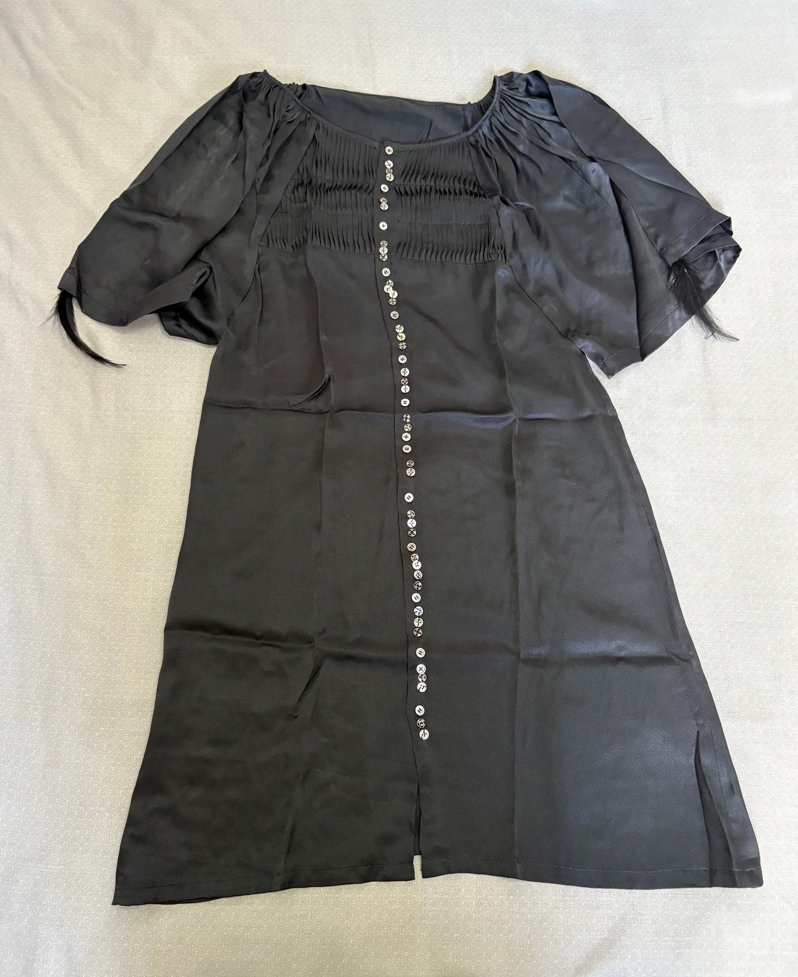 Sunao Kuwahara sunaokuwahara vintage dress feather collar pleats buttoned Size M / US 6-8 / IT 42-44 - 1 Thumbnail