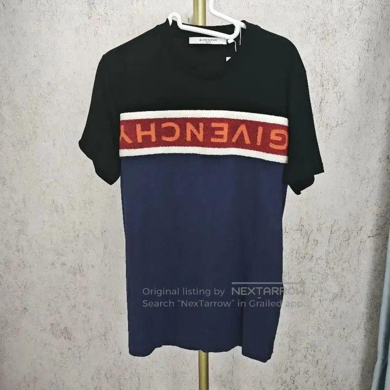 Givenchy Blue Cotton T-Shirt for Women .