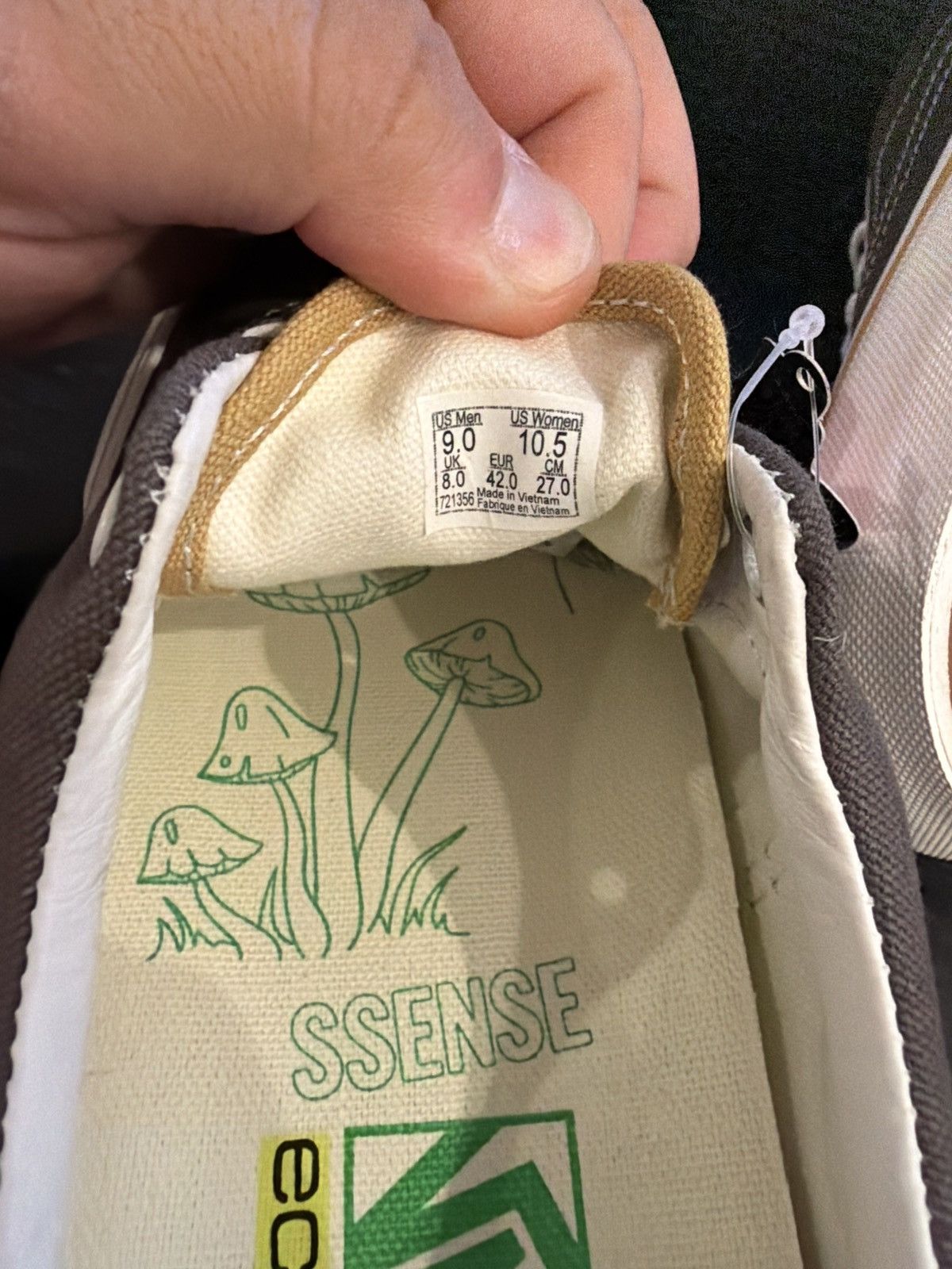 SSENSE SSENSE Vault Vans Size US 9 / EU 42 - 6 Thumbnail
