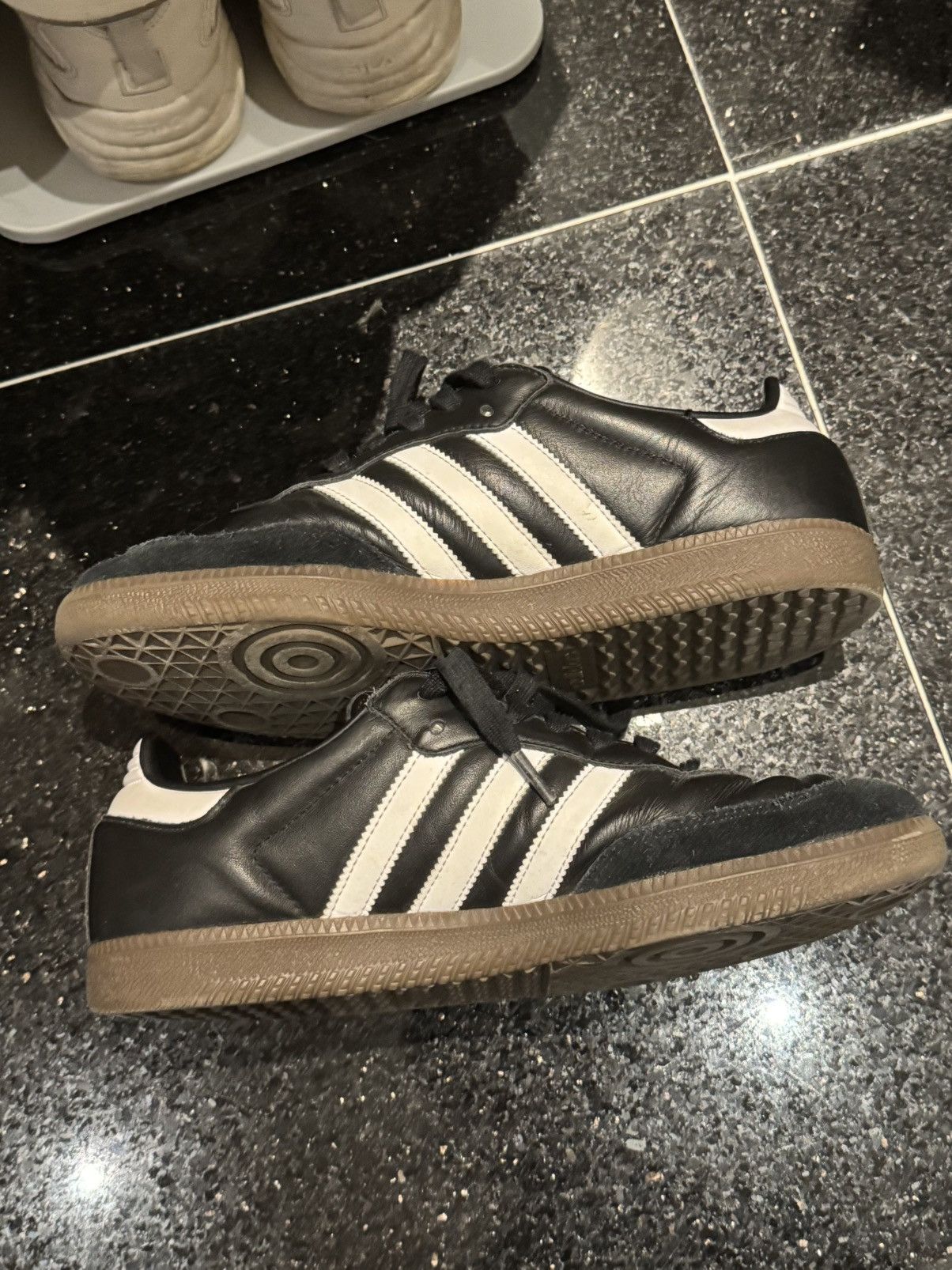 Adidas BLACK ADIDAS SAMBA Size US 8.5 / EU 41-42 - 2 Thumbnail
