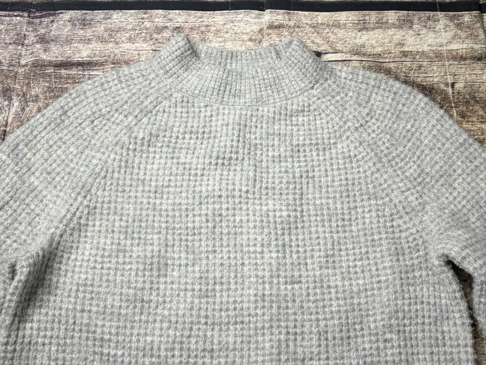 Banana Republic Banana Republic Sweater Womens XS Chunky Waffle Knit Wool Size XS / US 0-2 / IT 36-38 - 4 Thumbnail