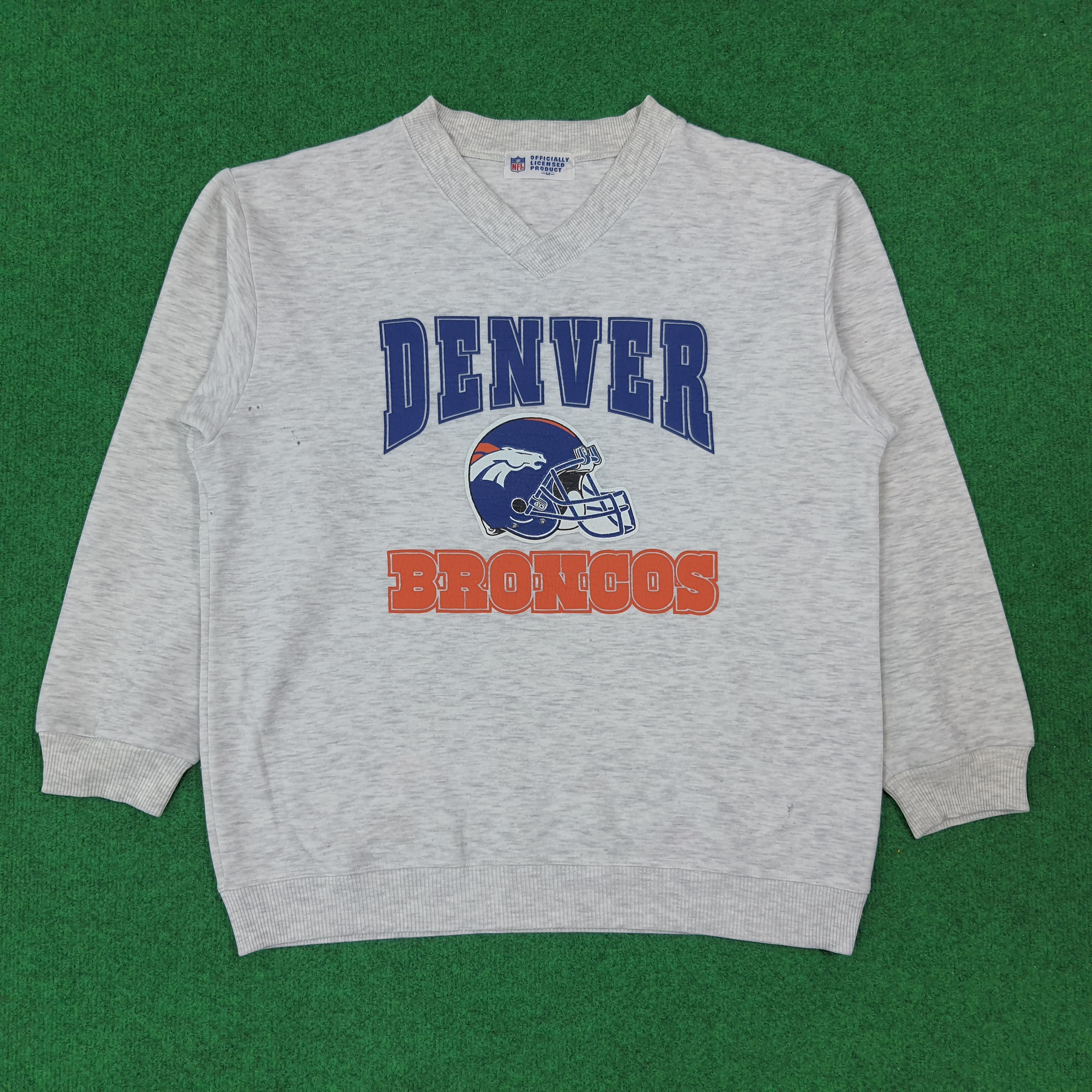 Vintage Denver Broncos NFL Team Sweatshirt C271N13