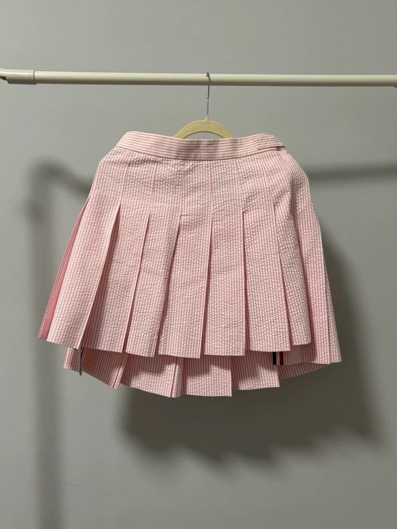 Thom Browne Thom Browne size0 Pink bubble skirt Size 42" / US 20 - 1 Thumbnail