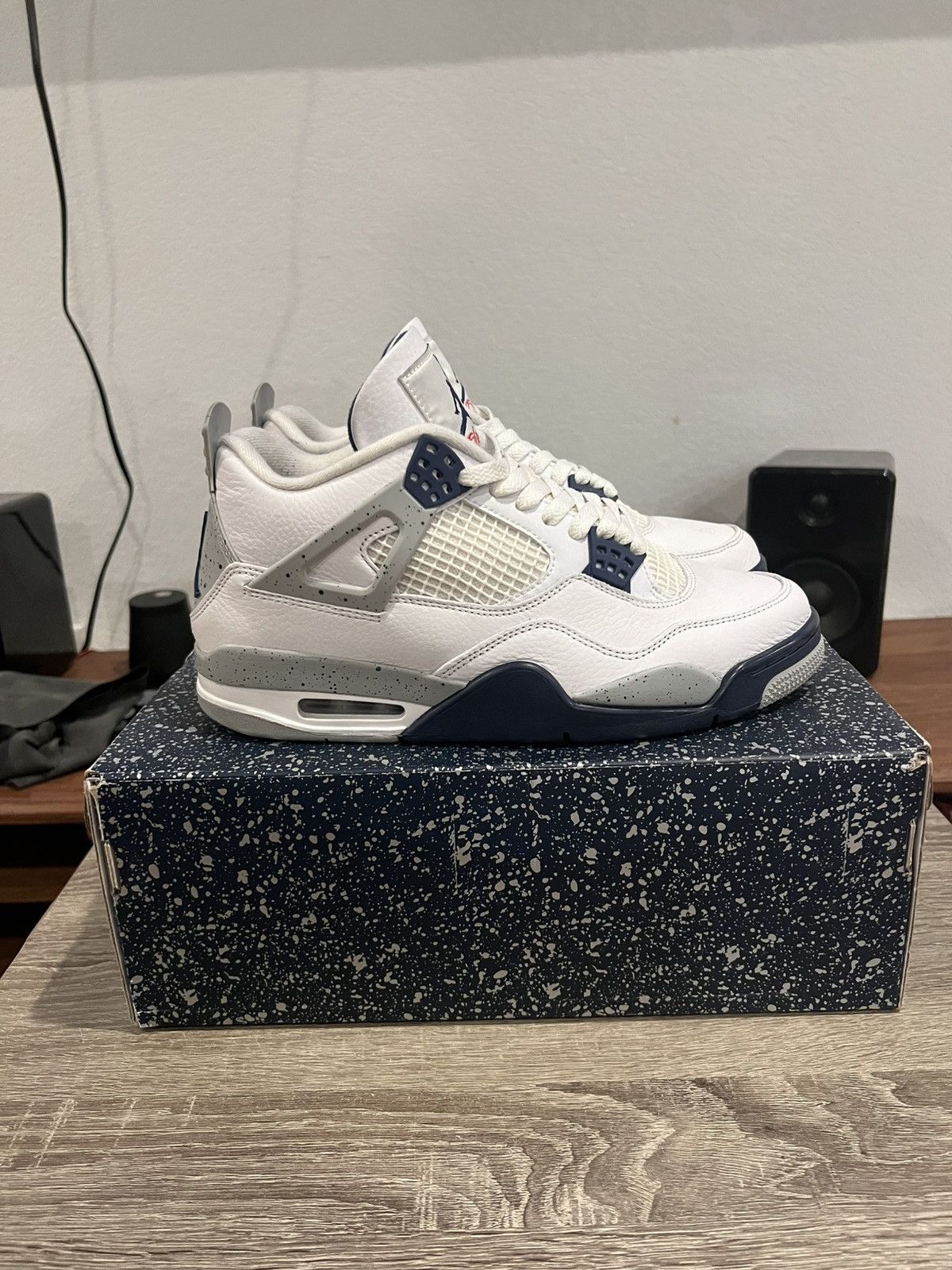 Jordan Brand Jordan 4 Midnight Navy Size US 9 / EU 42 - 1 Thumbnail