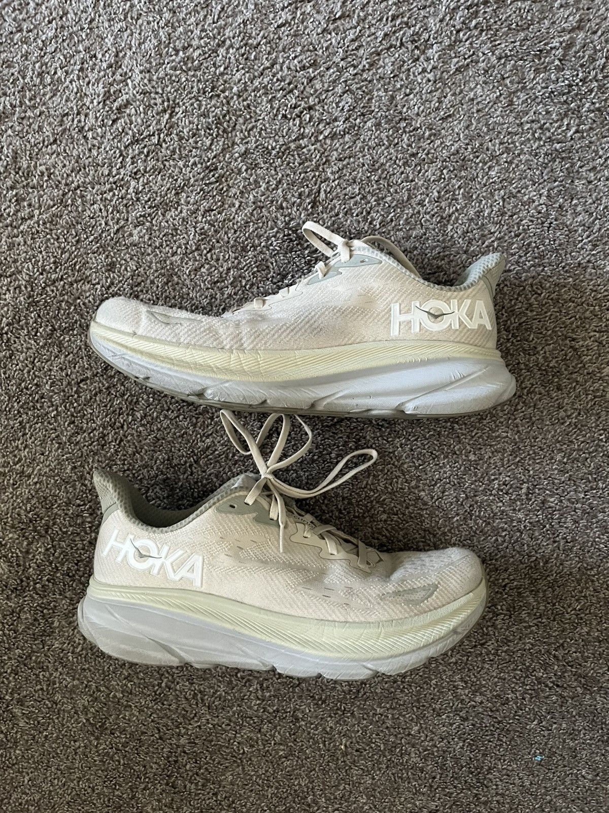Hoka Hoka Clifton 9 US Mens Size 10.5 Size US 10.5 / EU 43-44 - 2 Thumbnail