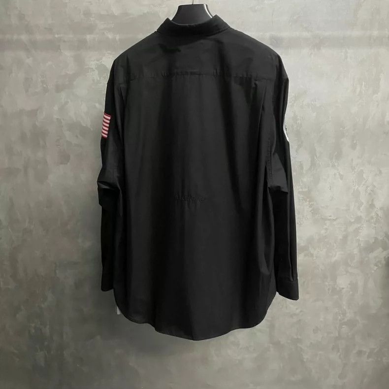 Balenciaga Balenciaga Long sleeve shirt with black NASA embroidered l Size XS / US 0-2 / IT 36-38 - 2 Thumbnail