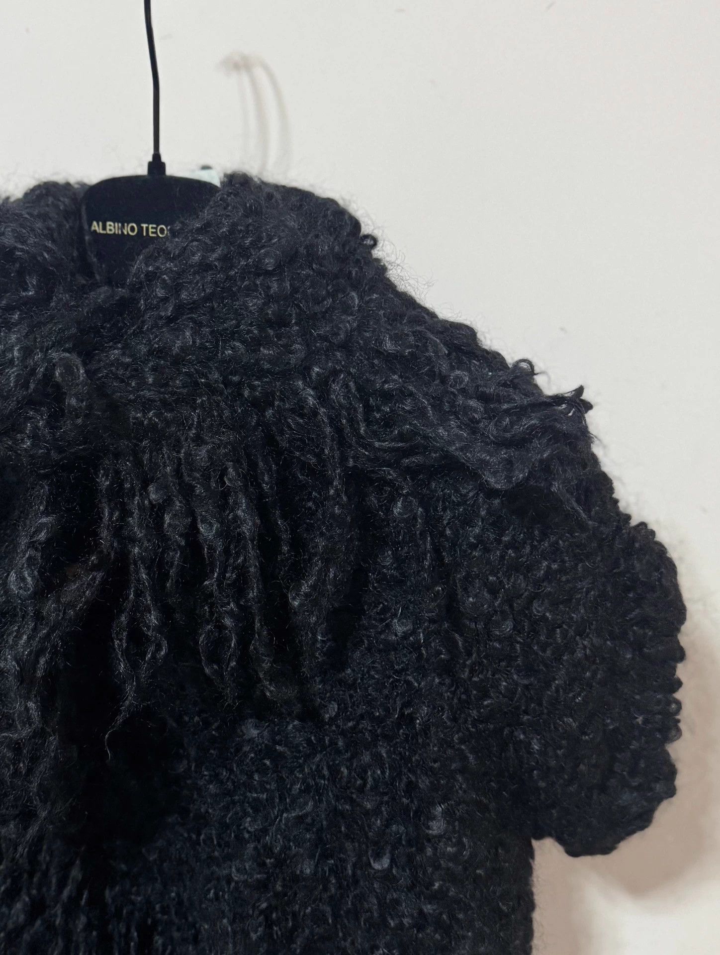 Comme des Garcons COMME des GARCONS 02aw Fringe Seahorse Hair Cardi S XS-M Size S / US 4 / IT 40 - 8 Thumbnail
