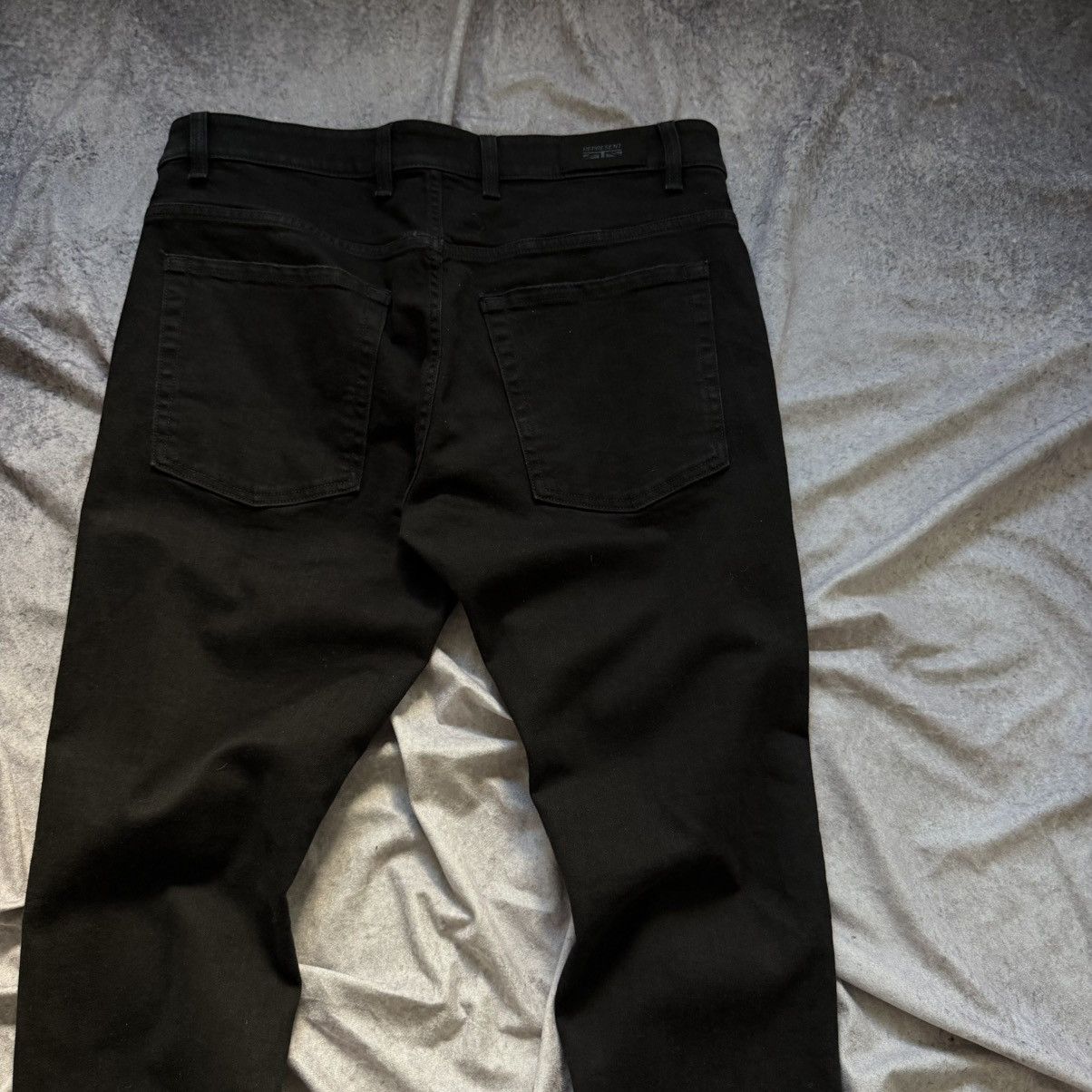 Represent Clo. Represent Distressed Slim Black Jeans Italian Made Denim Size US 36 / EU 52 - 3 Thumbnail