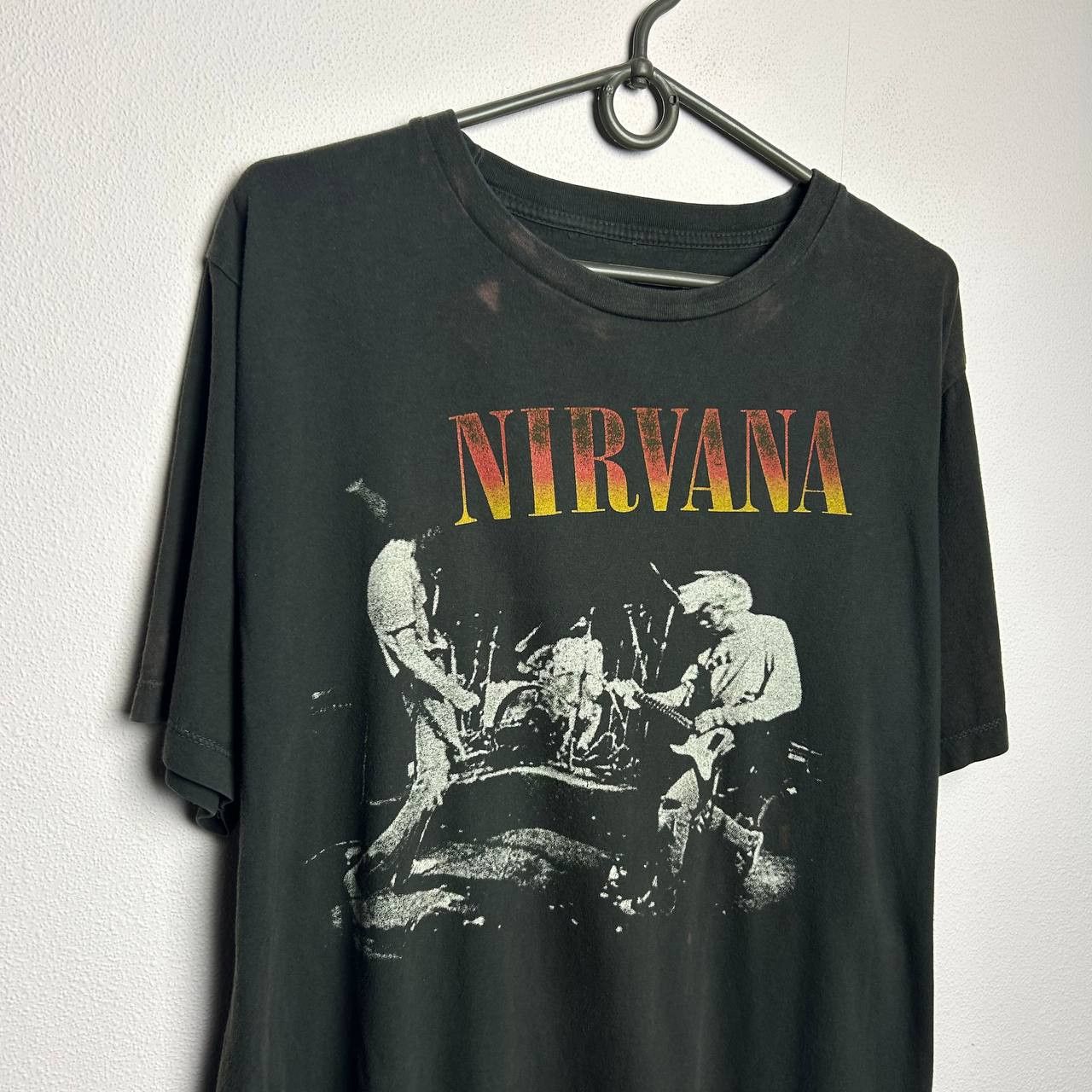 Band Tees Vintage Nirvana Big logo 2000s rock band tee Size US M / EU 48-50 / 2 - 2 Thumbnail