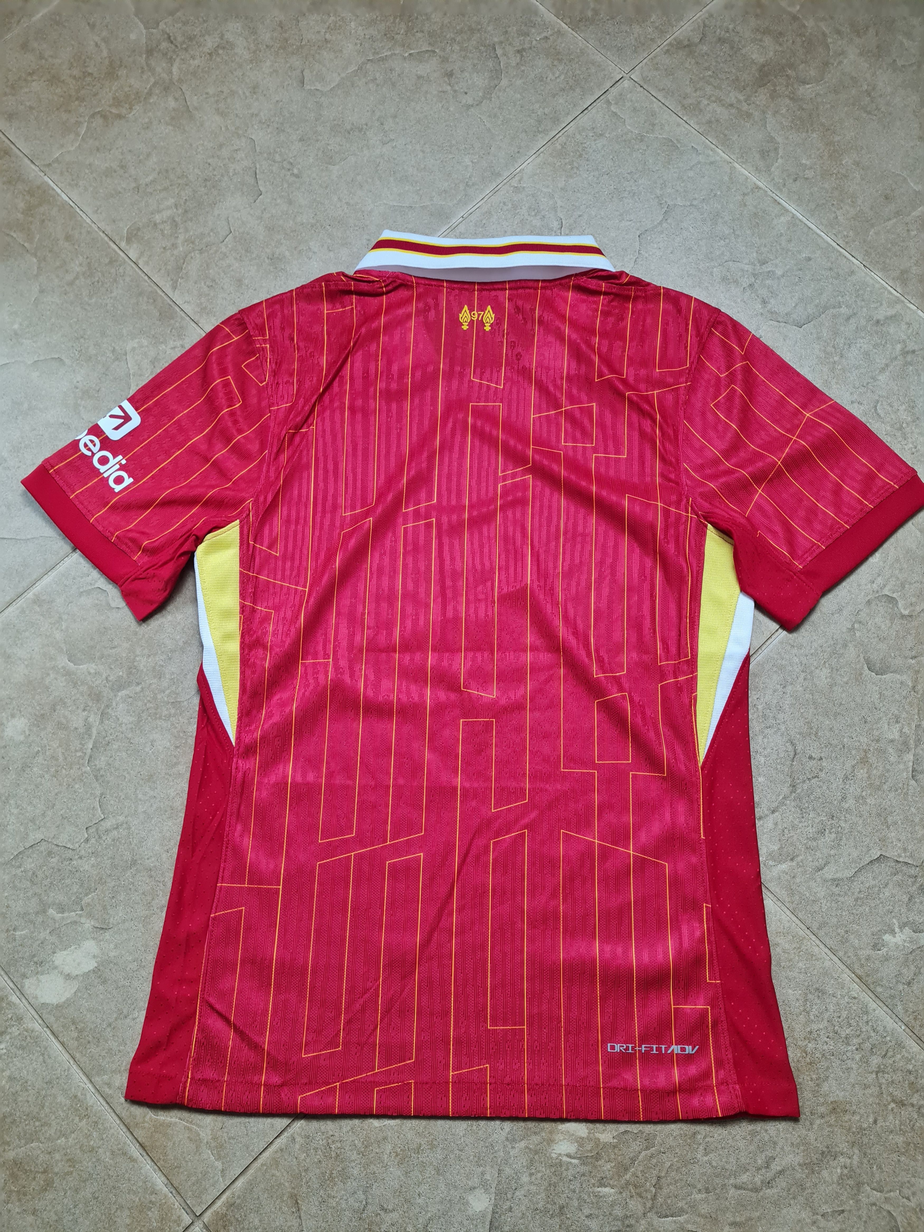 Nike Nike Liverpool FC 2024/25 Home Jersey Match Day Dri-FIT ADV Size US S / EU 44-46 / 1 - 12 Thumbnail