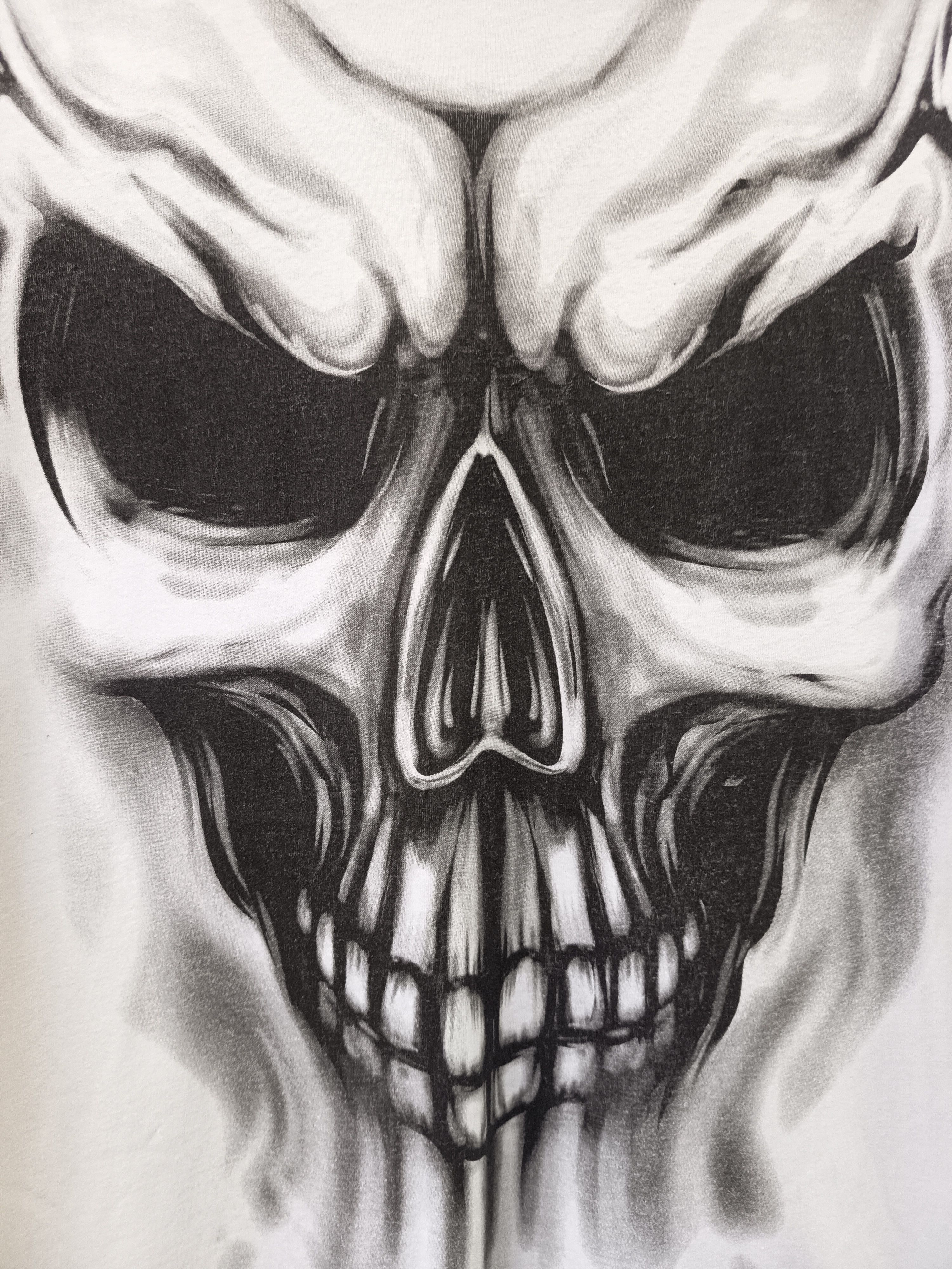 Japanese Brand Halloween Skull Tshirt Size US XL / EU 56 / 4 - 5 Thumbnail
