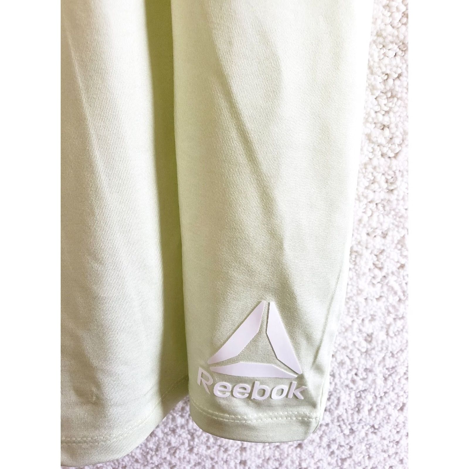Reebok VINTAGE Reebok Women's Tank Shirt 2XL Mint Green Crossover Back Yoga Gym Lightweight Moisture Wicking Running Workout Top Size XXL / US 16-18 / IT 52-54 - 2 Thumbnail