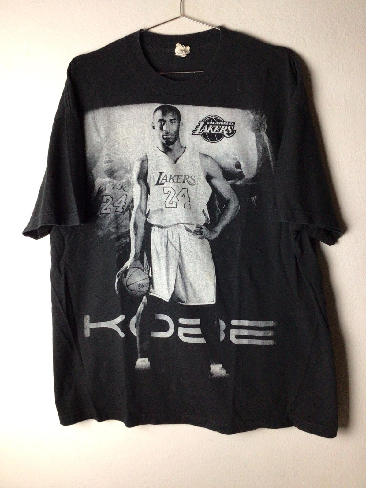 NBA × Rap Tees Kobe Lakers Champions NBA 2009 Big prints Size US XXL / EU 58 / 5 - 2 Thumbnail