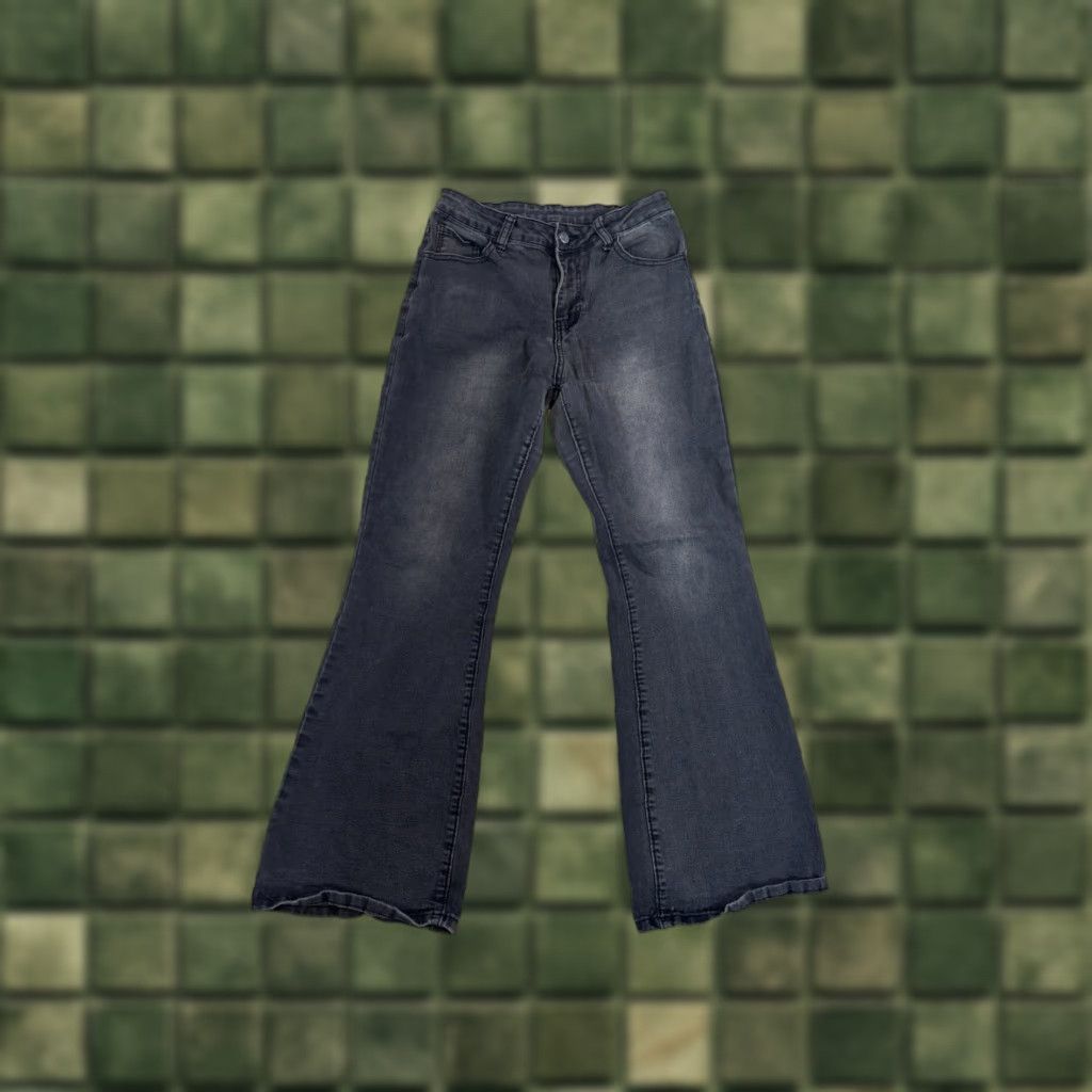 Vintage Women's Black High Rise Bootcut Jeans Stretchy Size M Size 32" / US 10 / IT 46 - 1 Thumbnail
