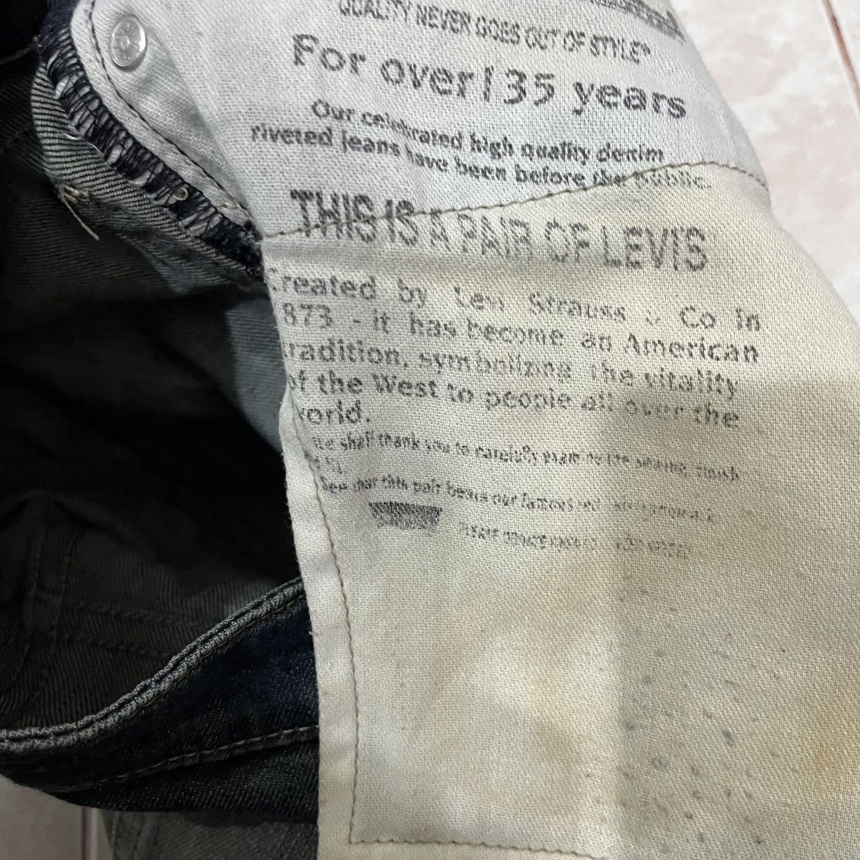 Japanese Brand Vintage Y2K Levi’s Distressed Denim Jeans Size US 31 - 7 Thumbnail
