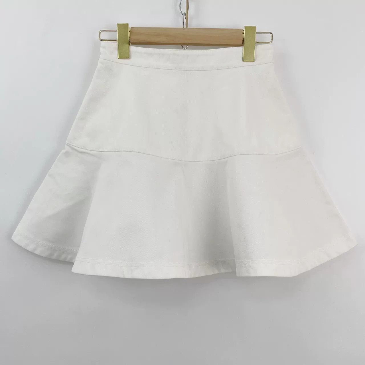 Dior Dior White Ruffled Mini Skirt Size 34" / US 12 / IT 48 - 1 Thumbnail