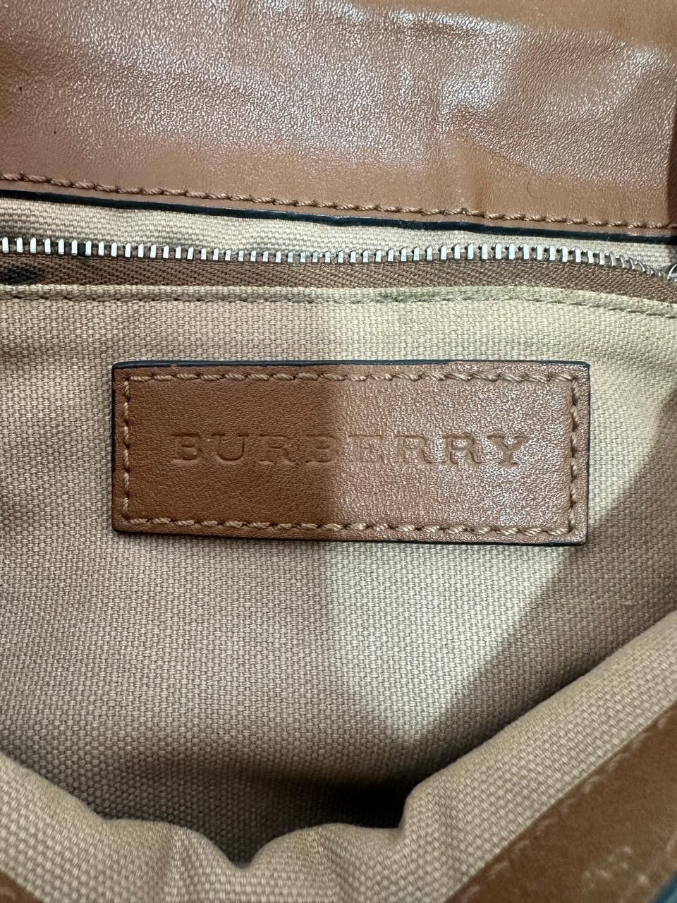 Burberry BURBERRY Mega Check Grainy Calfskin Small Gowan MessengerBag Size ONE SIZE - 7 Thumbnail
