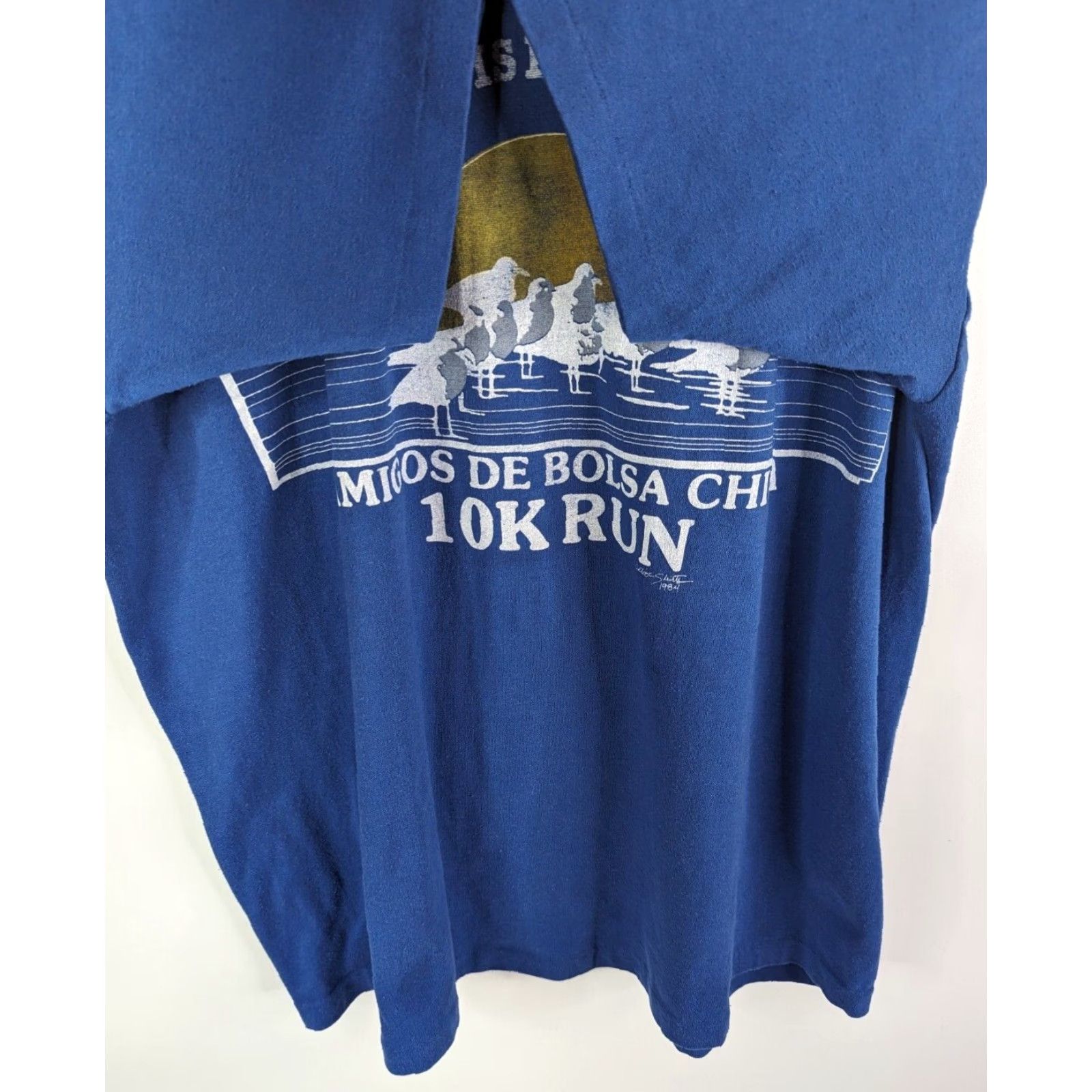 Vintage VINTAGE Wright's T-Shirt Adult XL 80s Blue Short Sleeve Crew Neck Polyester Jersey Graphic Print Birds Run 10k Men Size US XL / EU 56 / 4 - 2 Thumbnail