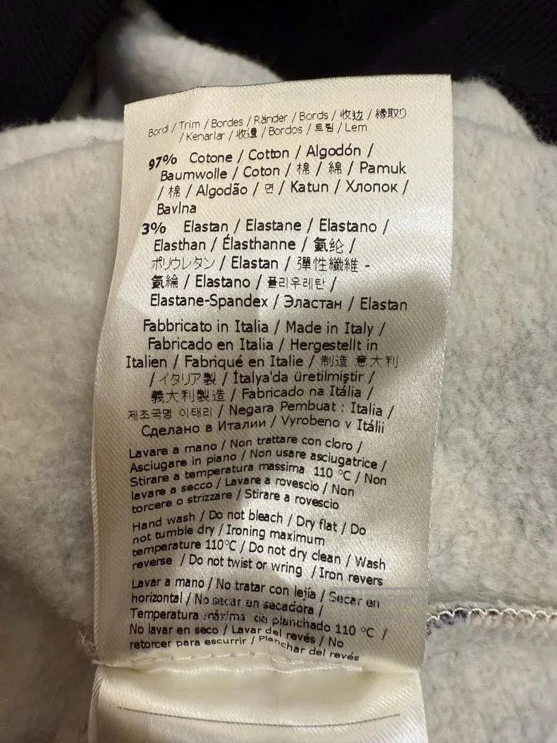 Fendi FENDI Classic FF Logo Sweatshirt. Size US XL / EU 56 / 4 - 7 Thumbnail