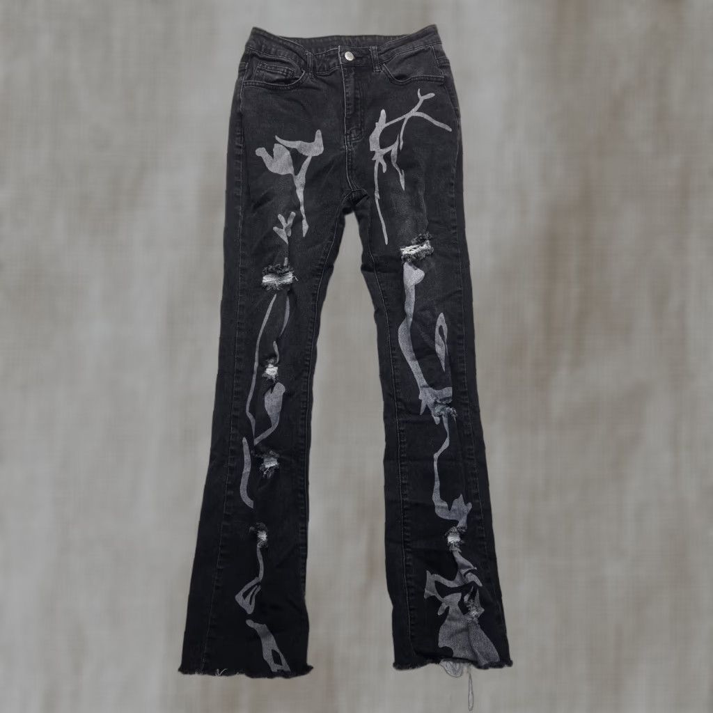 Torrid TORRID Black Distressed Skinny Jeans Denim Pants Adult Women's Size M Size 32" / US 10 / IT 46 - 1 Thumbnail