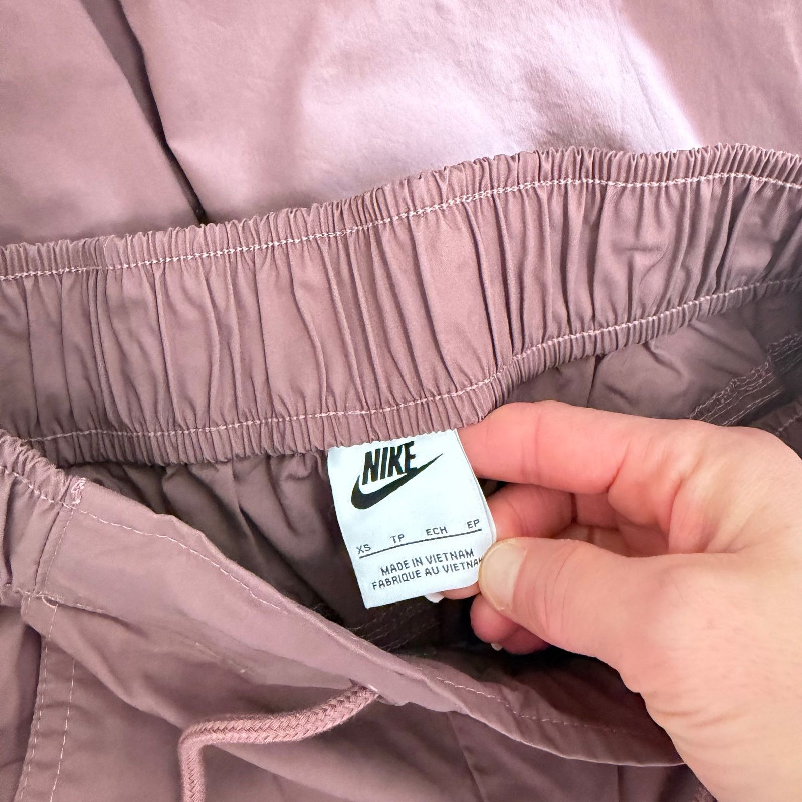 Nike Nike Essentials High Rise Trousers Sz XS Size 26" / US 2 / IT 38 - 4 Thumbnail