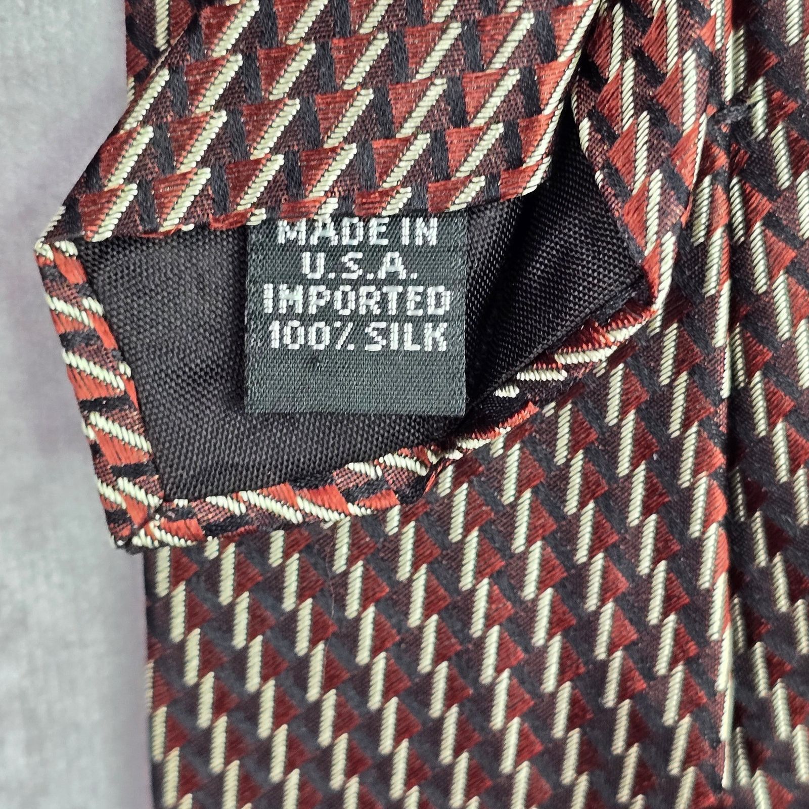 Geoffrey Beene Geoffrey Beene Brown 100% Silk Men's Neck Tie NWOT Size 30 - 5 Thumbnail