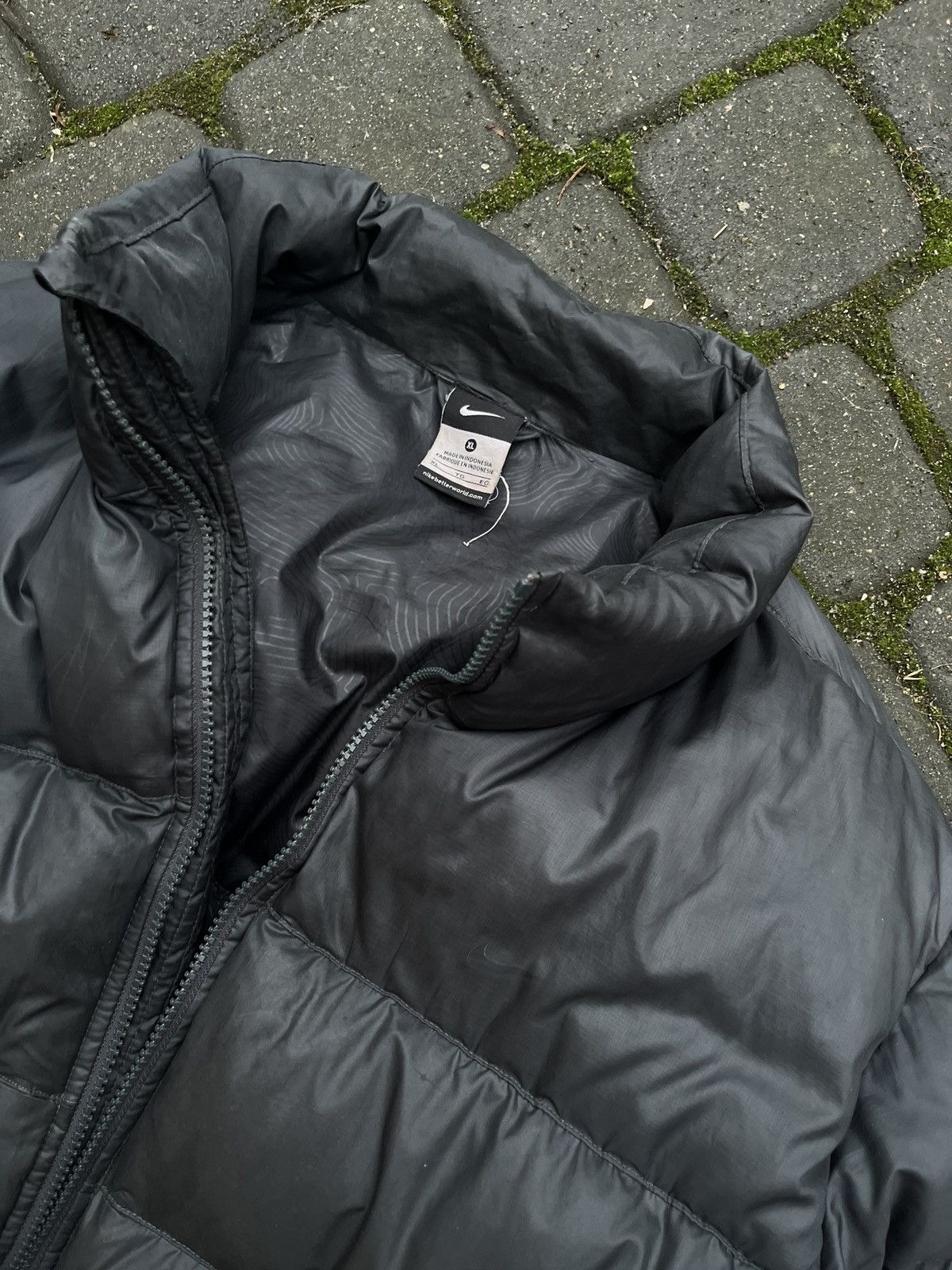 Nike × Vintage Grey Vintage Nike swoosh puffer jacket 90s boxy Size US XL / EU 56 / 4 - 4 Thumbnail