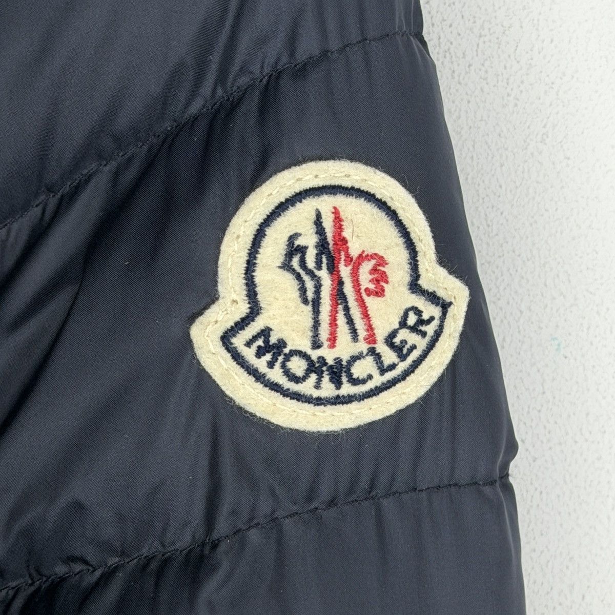 Moncler MONCLER LANS PADDED JACKET (Navy) Size S / US 4 / IT 40 - 6 Thumbnail