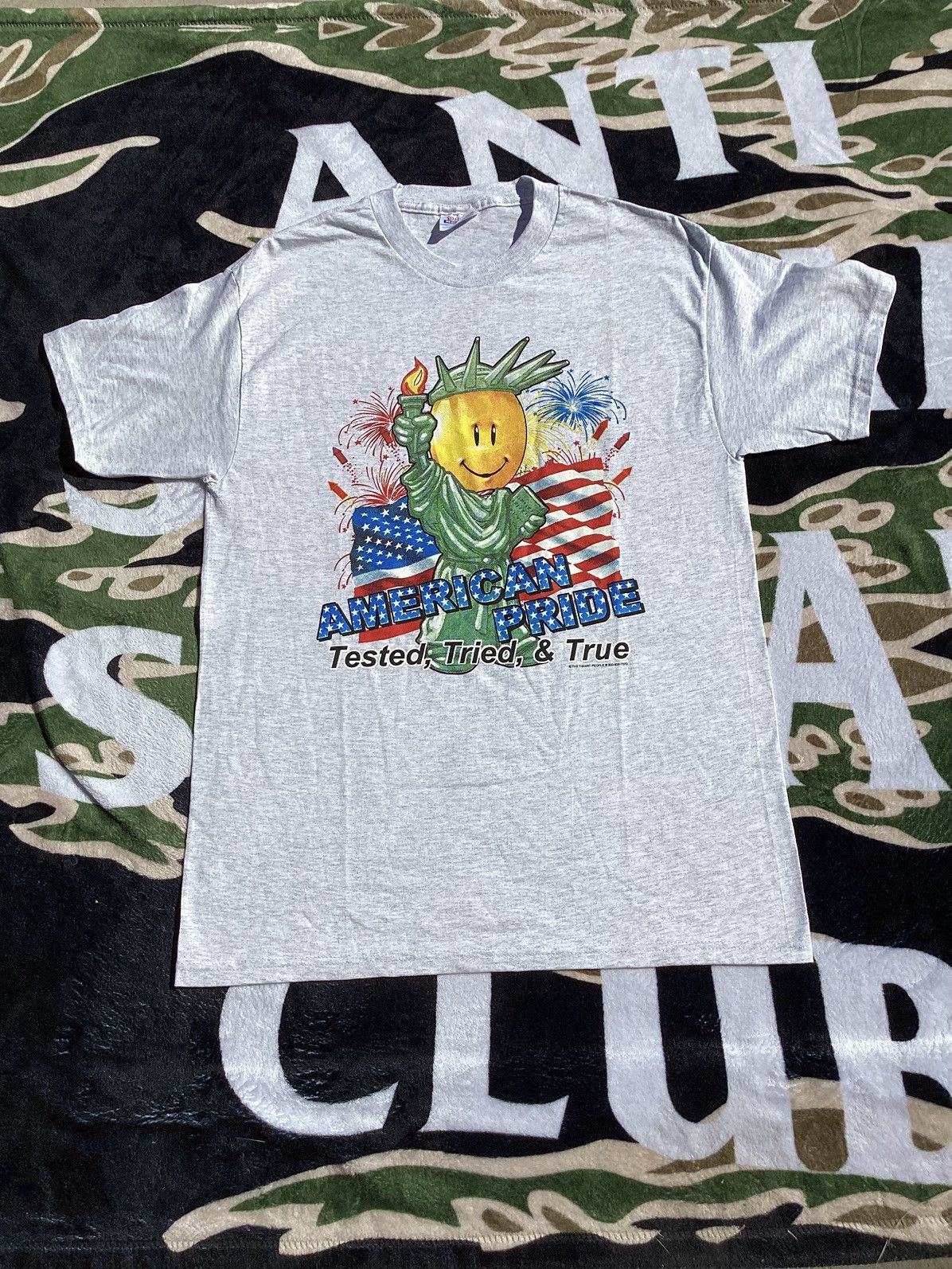 Other Vtg Walmart American pride Lake Havasu city store branch tee Size US L / EU 52-54 / 3 - 1 Thumbnail