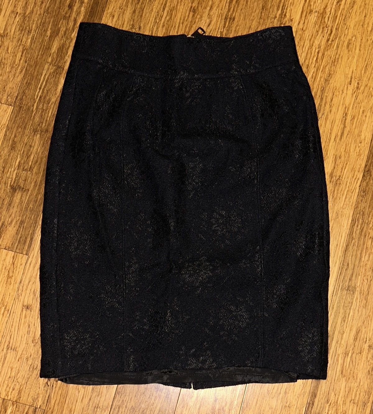 Burberry Knee Length Black Lace Skirt size US 4