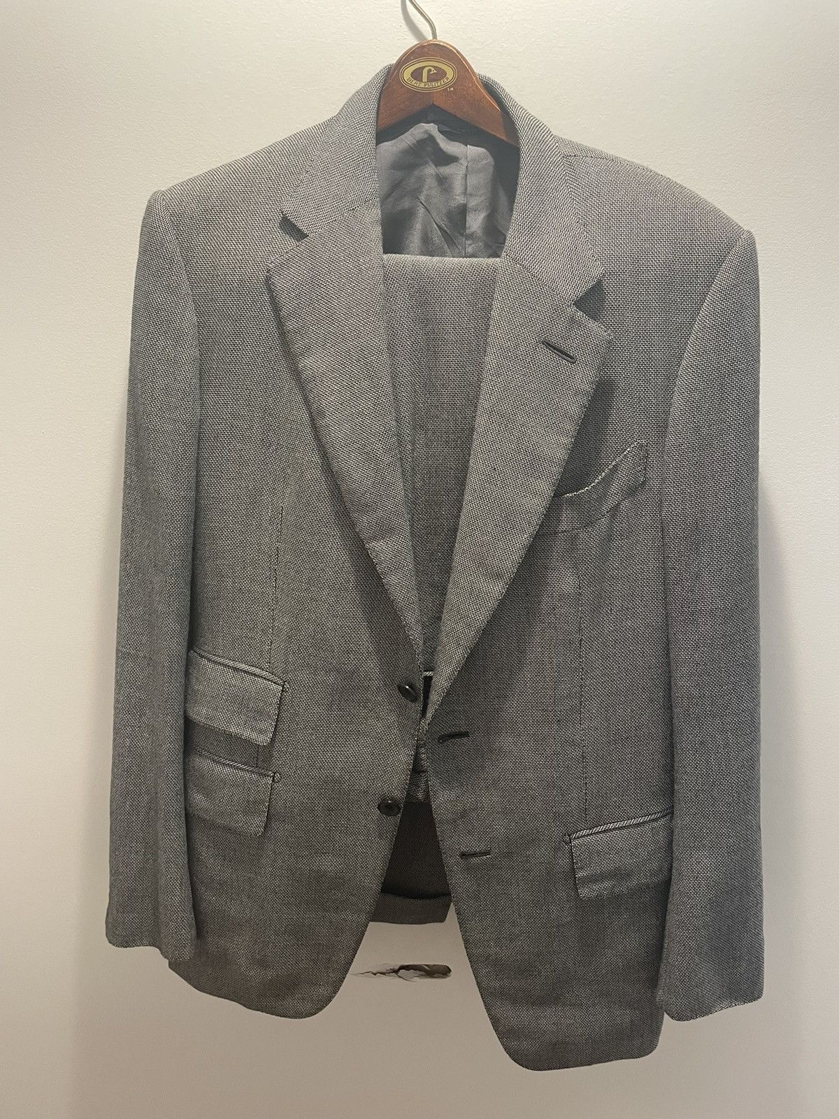 Tom Ford Grey Two Piece Tom Ford Suit Size 48R - 1 Thumbnail