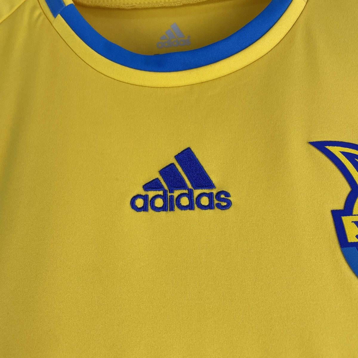 Adidas Ukraine National Team Home Soccer Jersey Shirt Euro 2012 Size US L / EU 52-54 / 3 - 3 Thumbnail