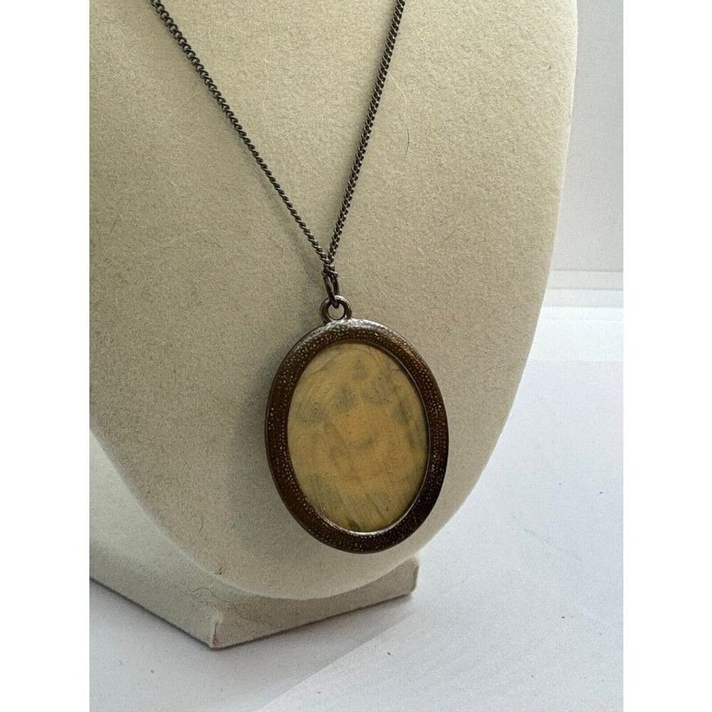 The Unbranded Brand Vintage Yellow Rose Oval Pendant Necklace 22" Size ONE SIZE - 4 Thumbnail