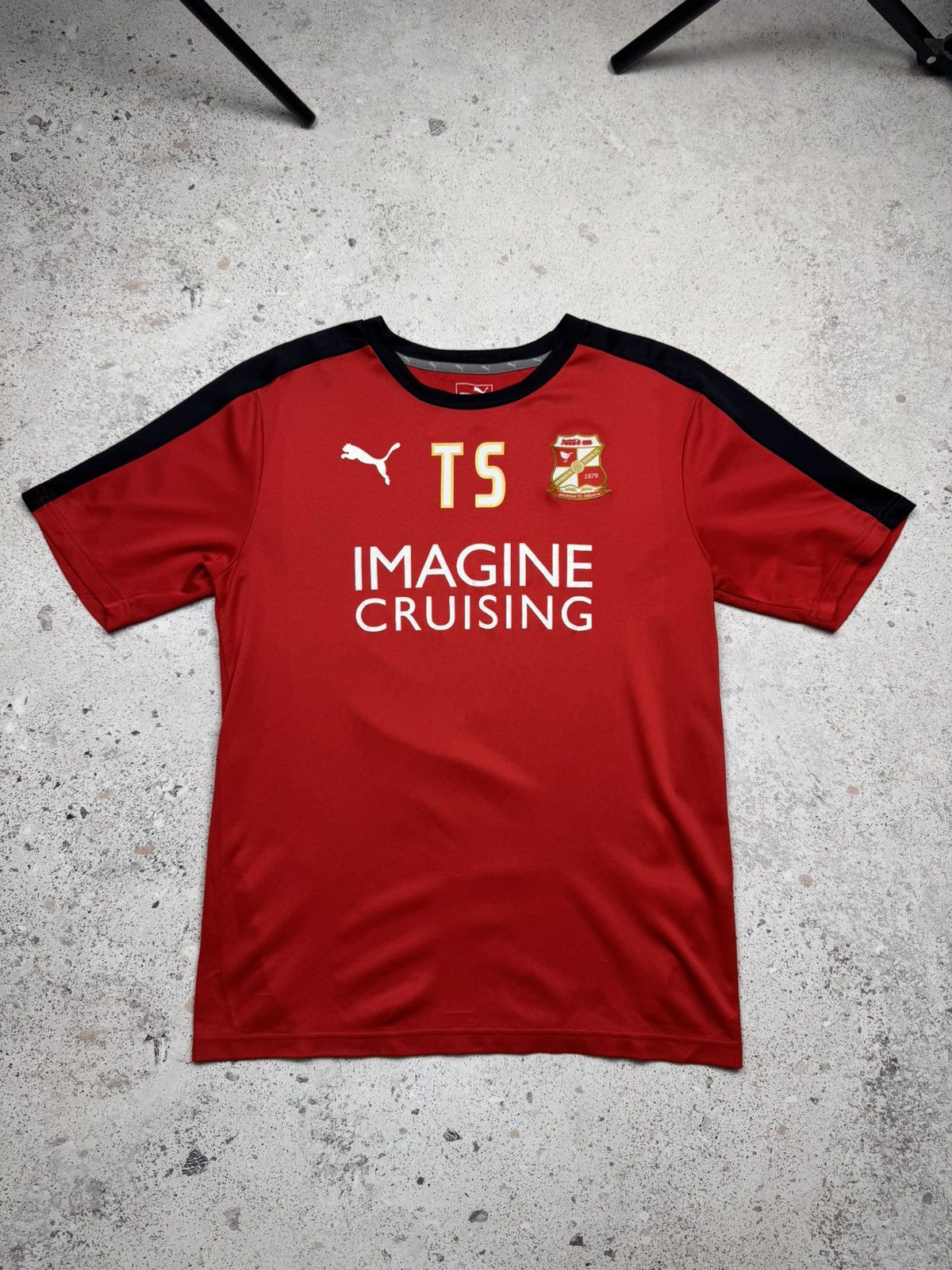 Puma #15 Swindon Town FC Jersey Football Soccer Shirt Red Puma Size US M / EU 48-50 / 2 - 1 Thumbnail