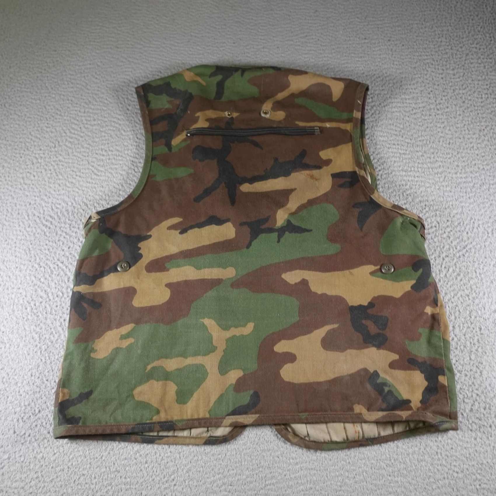 Vintage VINTAGE Saf-T-Bak Vest Mens XL Woodland Camo Hunting Shooting Made USA 80s Size US XL / EU 56 / 4 - 4 Thumbnail