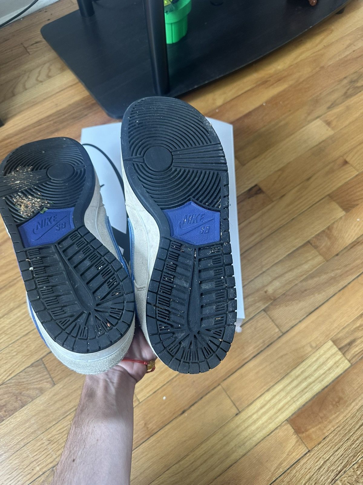 Nike SB Truck it Dunks Size US 11 / EU 44 - 8 Thumbnail