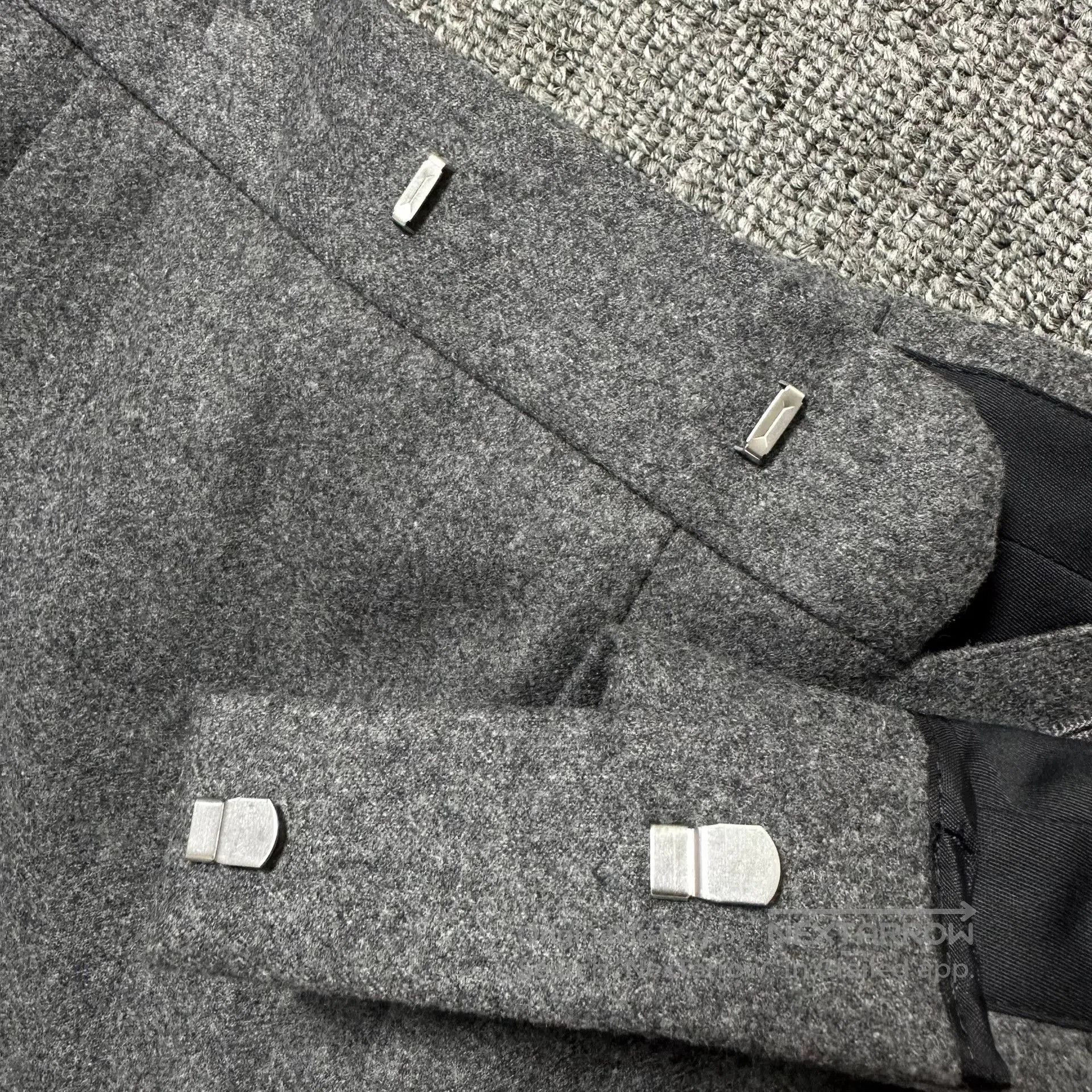 Thom Browne Thom Browne Gray Four Stripes Wool Trousers. Size US 26 / EU 42 - 9 Thumbnail
