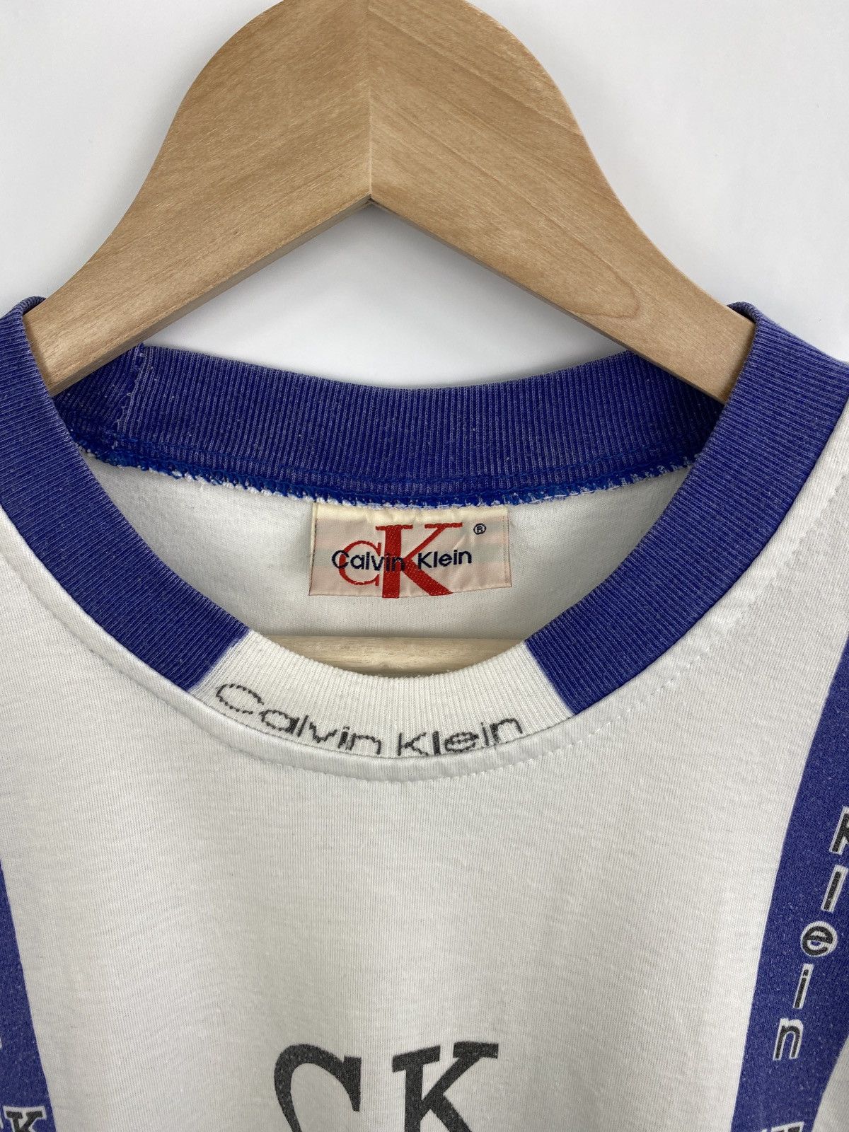 Calvin Klein × Vintage Vintage 1990s Calvin Klein Jeans Rare retro hype Y2K t-shirt Size US M / EU 48-50 / 2 - 5 Thumbnail