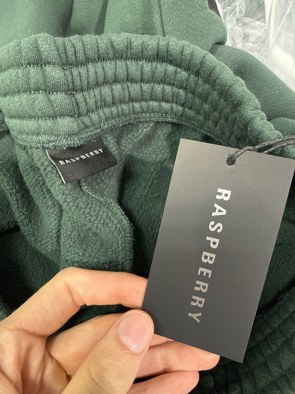 The GV Gallery The GVGallery Raspberry Hills Greedy Unit Garbage Sweatpants Size US 34 / EU 50 - 3 Thumbnail