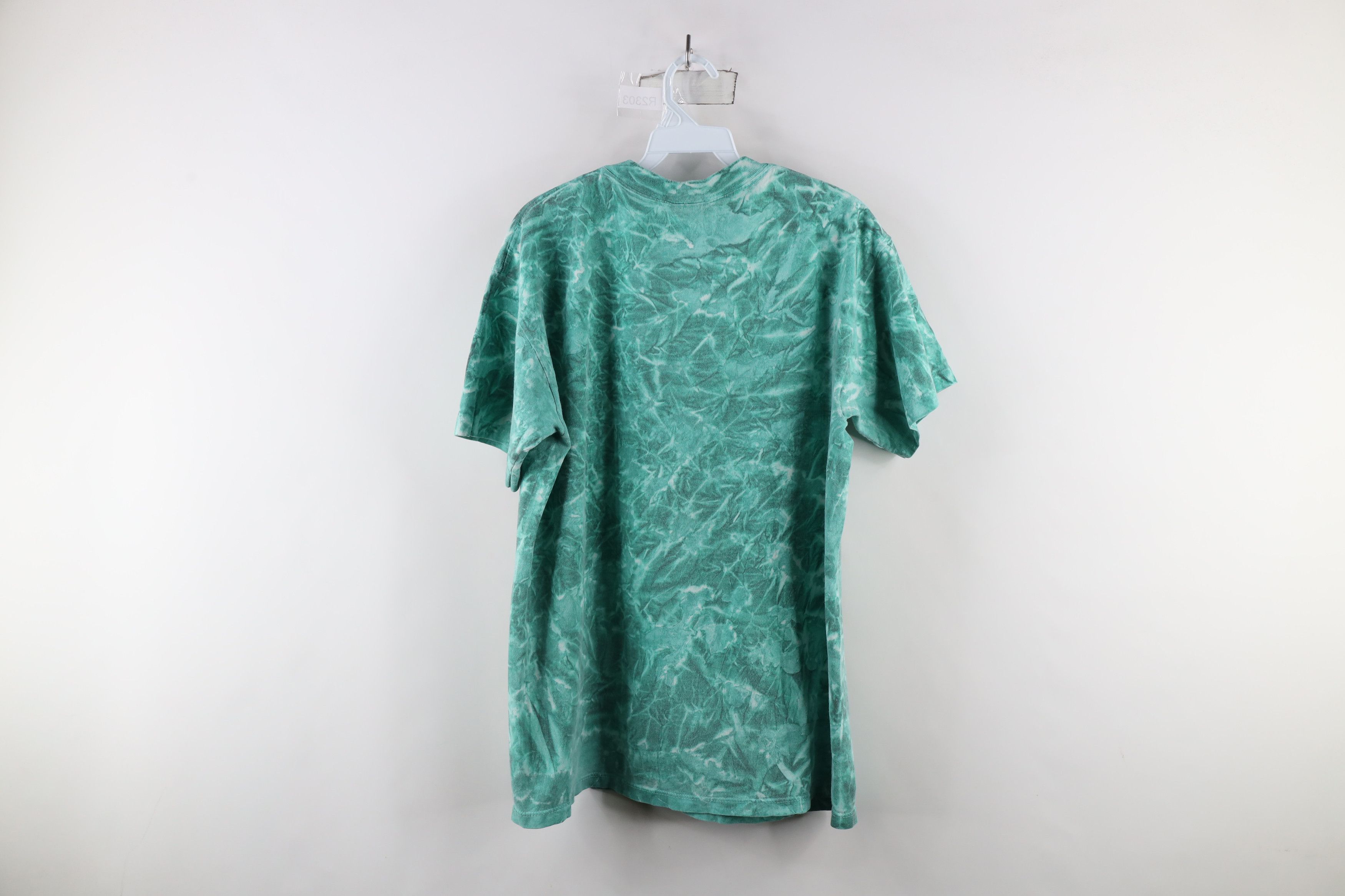 Vintage Vintage 90s Streetwear Acid Wash Cancun Iguana T-Shirt Size US L / EU 52-54 / 3 - 6 Thumbnail