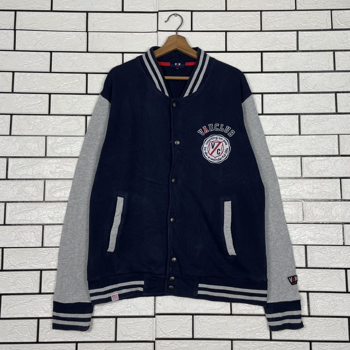 Japanese Brand Van Club Big Logo Varsity Sweater Jacket Size US L / EU 52-54 / 3 - 1 Thumbnail