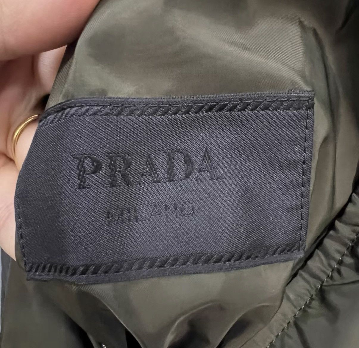 Prada PRADA triangle logo reversible hooded jacket J41 Size US L / EU 52-54 / 3 - 6 Thumbnail
