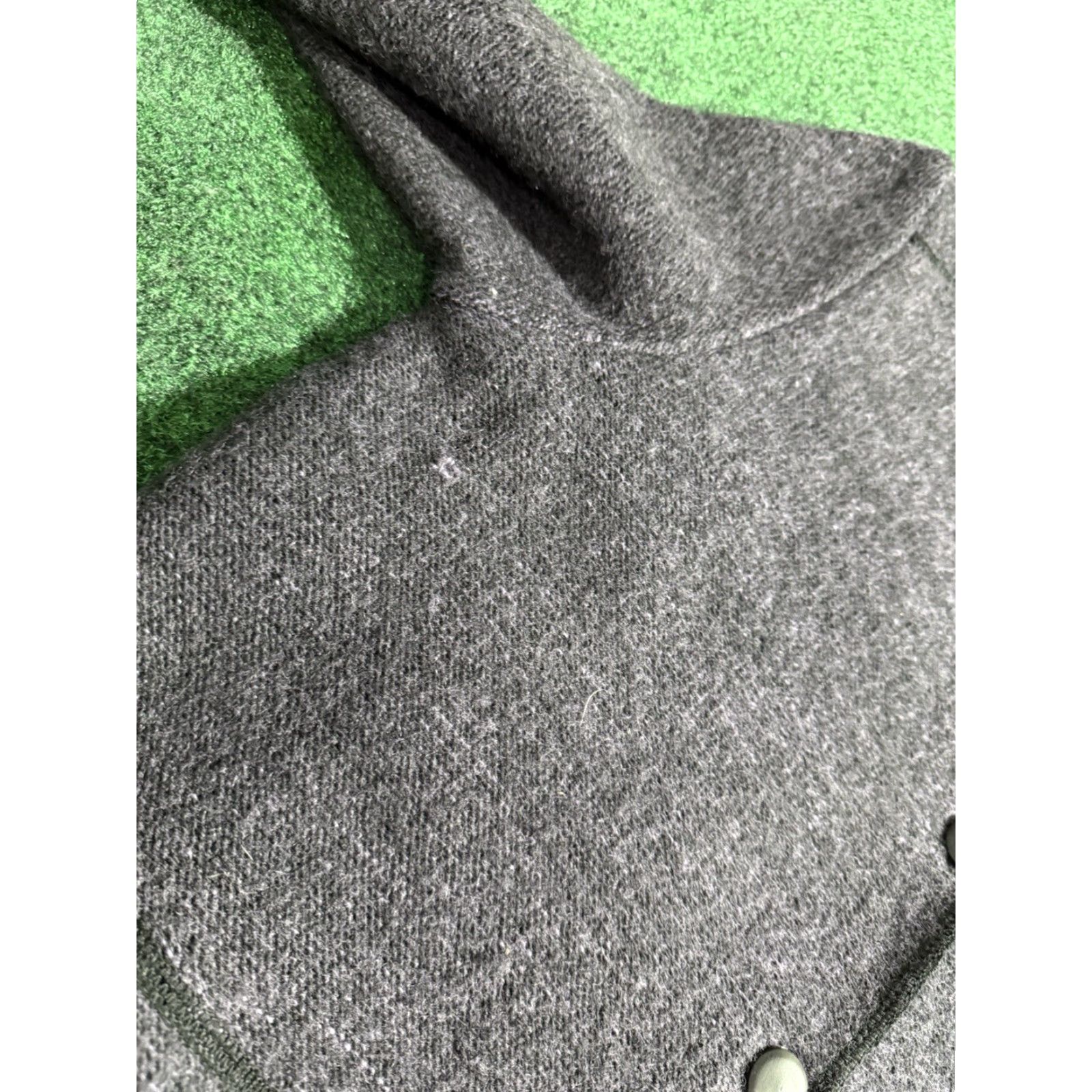 Vintage South Wool Cardigan Sweater Button Front Medium Purple Gray Wool Knit Solid Long Sleeve Womens Size M / US 6-8 / IT 42-44 - 5 Thumbnail